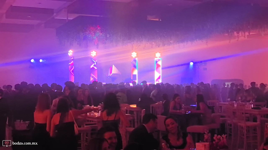 Montaje con Diseño de Pantalla 