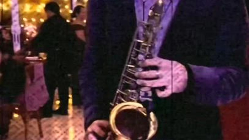 Roger Sax