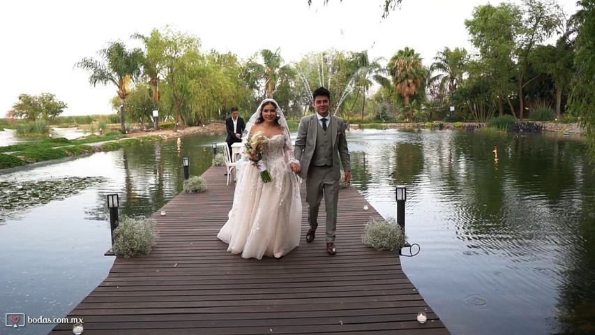 Valeria + Xavier 