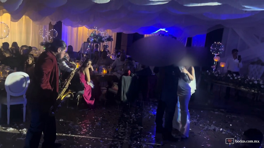 A thousand years christina perri sax cover desde boda en vivo 