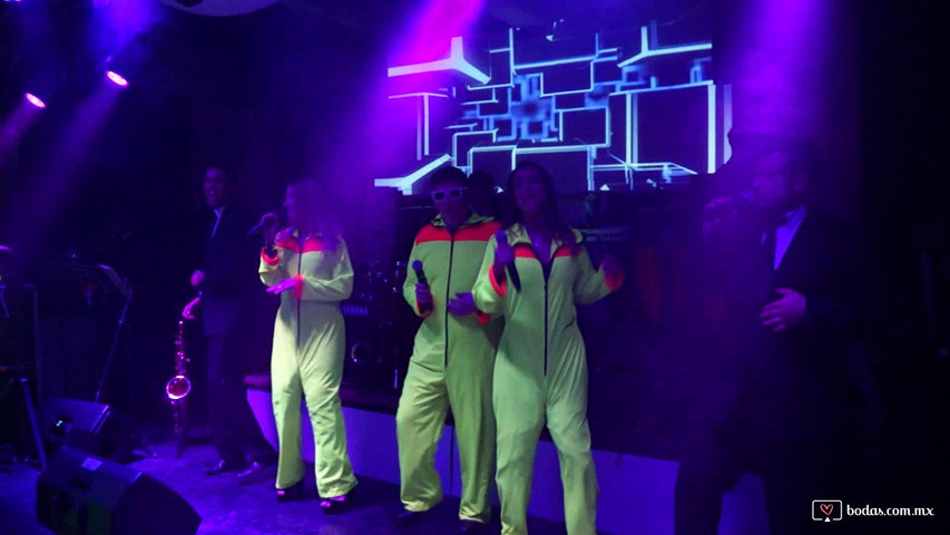 Decibeles Liveshow - Banda & DJ
