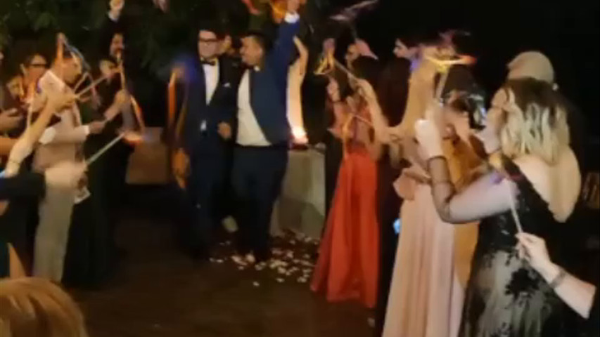 Llegada de los novios