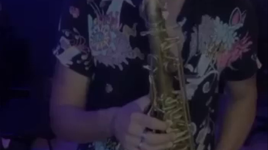 Sax romántico y versátil