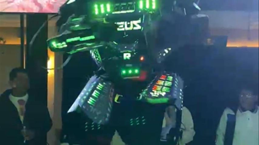 Robot led Zeus 