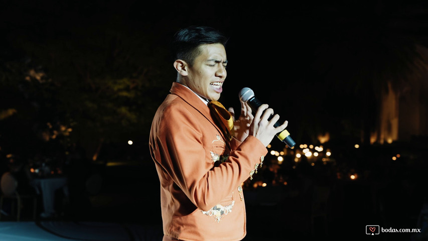 Mariachi varonil