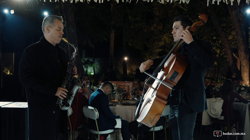 Sax & Cello
