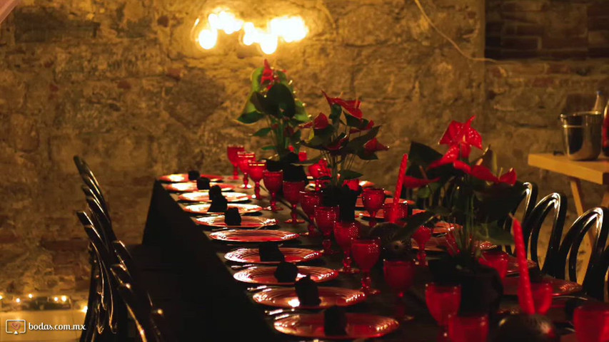 Boda petite Dark