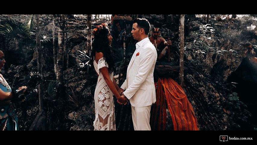 Ceremonia Ancestral en Tulum - Melissa & Adam - Coming soon