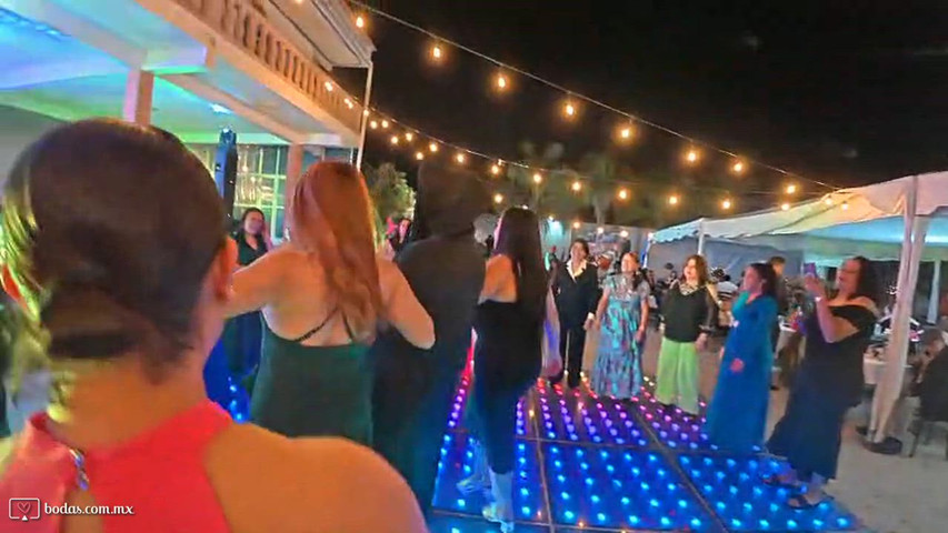 Grupo Versátil Barra Libre