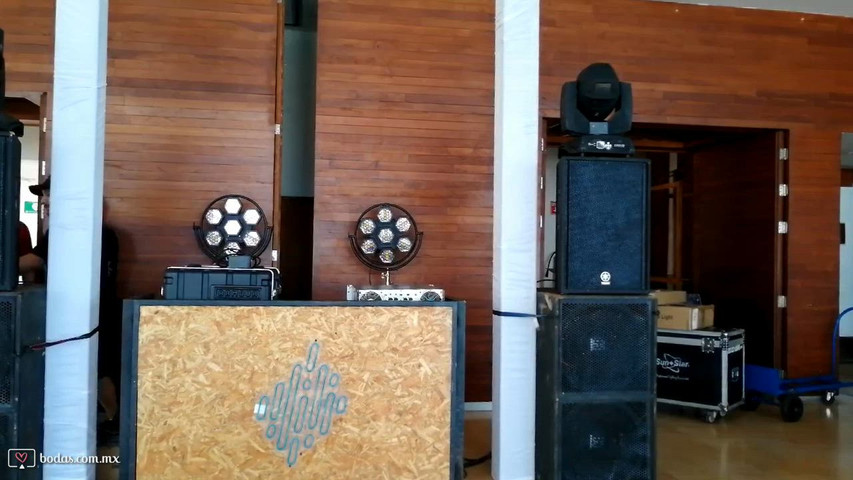 Montaje de Audio e Iluminación para Boda en Hotel Emporio Mazatlán