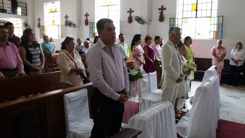 Generosa & Arturo// Bodas de Oro 