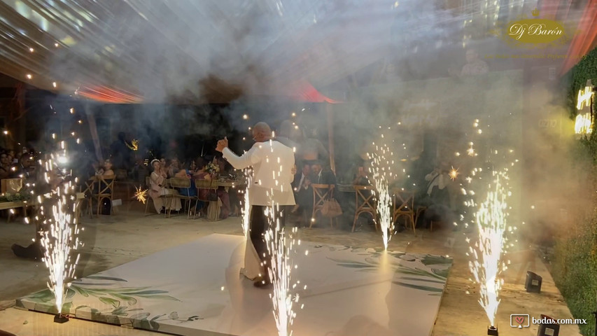 Wedding DJ