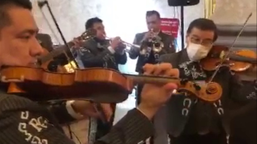 Mariachi para misa