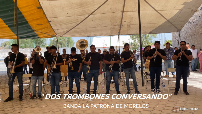 Dos trombones conversando 