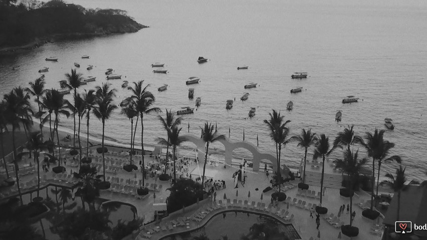 Mario (La Vie en Rose Pt. II) Hotel Barceló, Puerto Vallarta, Jalisco