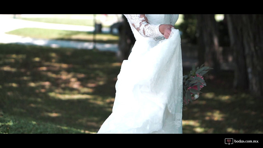 Magg & Chuy - Trash the dress