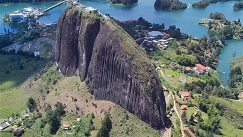 Colombia - Vuelo panorámico en helicóptero