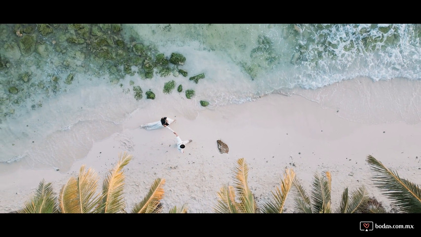 Boda Íntima en Playa del Carmen 