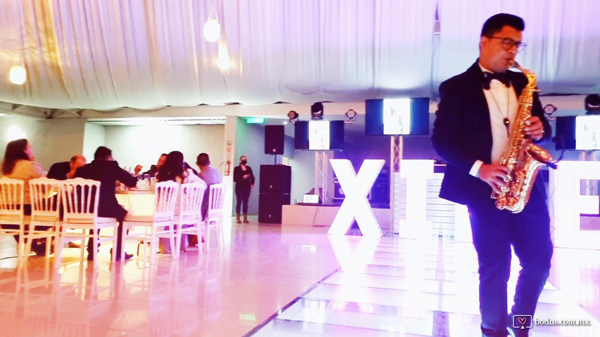 Sax en su evento