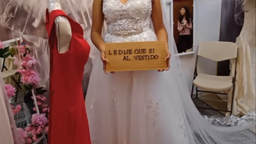 Le dices Si al vestido