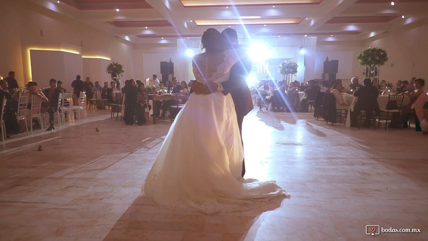 Maximiliano Bodas y Eventos