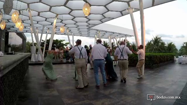 Boda Sandos en Caracol 