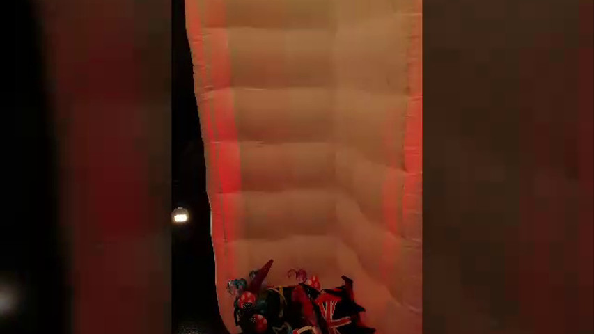 Cabina inflable iluminada