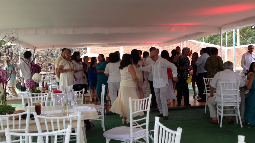 Boda, baile en la pista